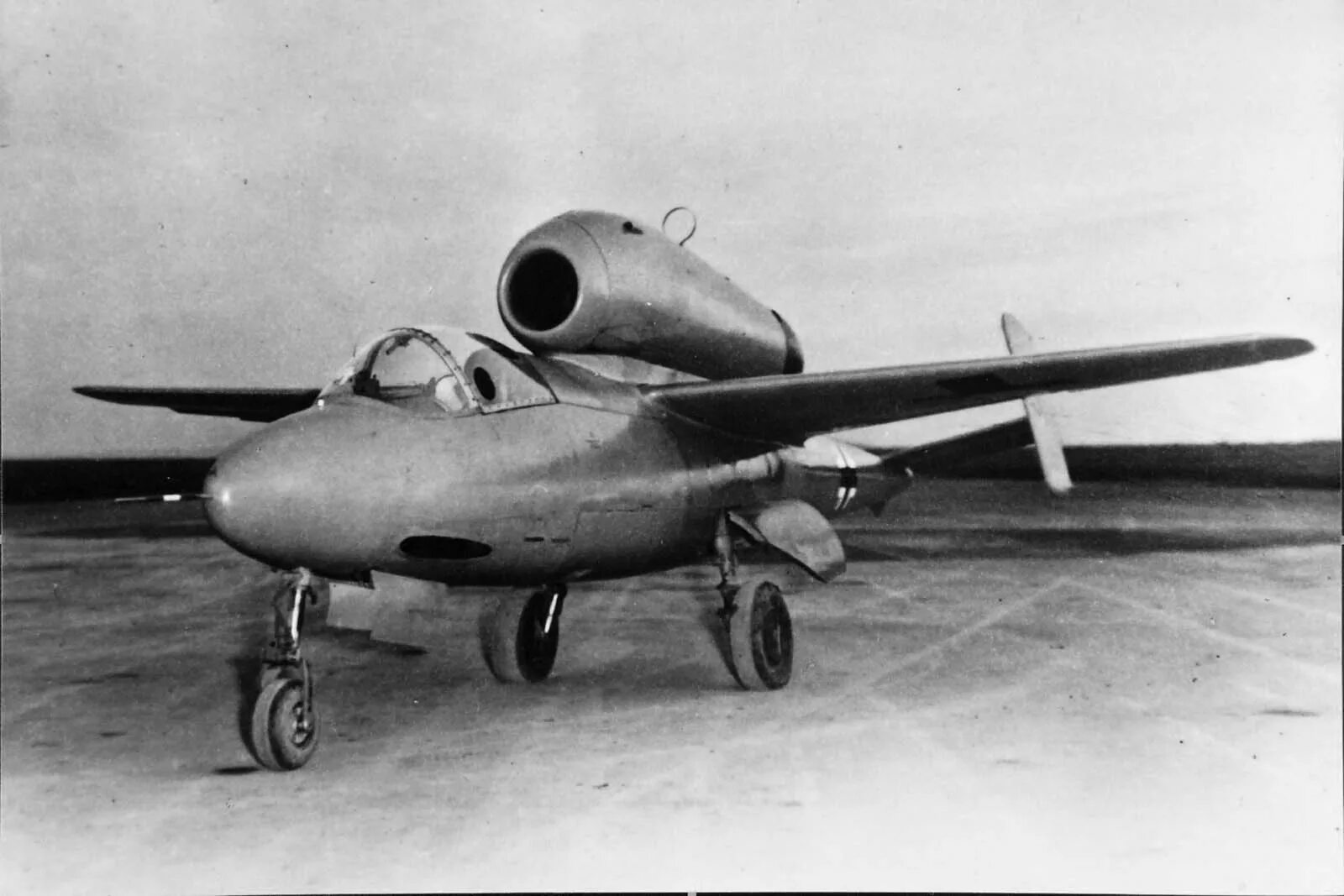 истребитель хейнкель 162. хейнкель 162. Heinkel he 162 volksjäger. кабина heinkel 162. хейнкель 162.