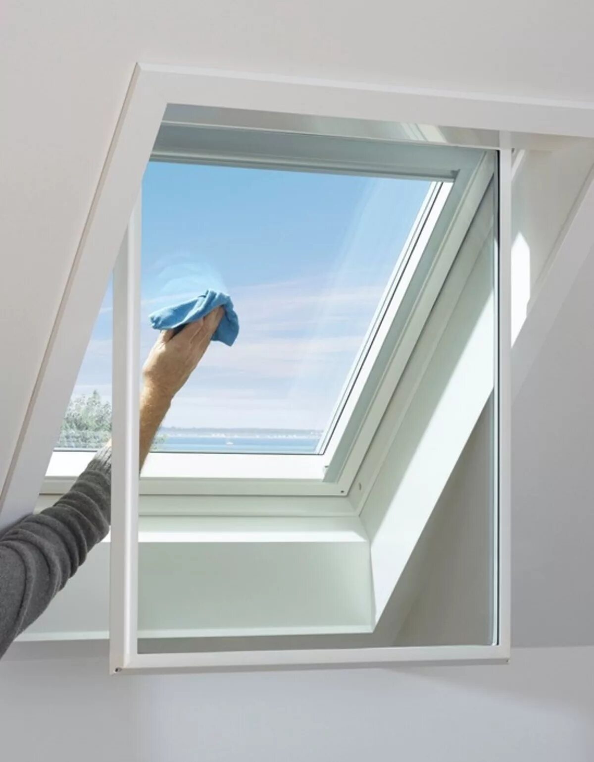 Как сделать окно. Velux GGU 06821 комплект поставки. Чистые окна. Чисто окно. Велюкс эвакуационное окно