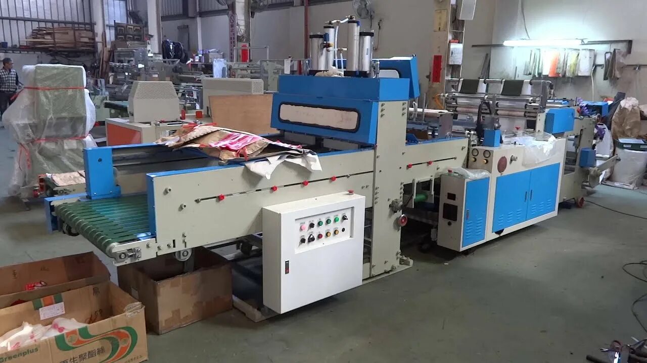 Air shaft. Bags machine. Машина для производства пакетов в рулоны. Made making станки. Bags machine.