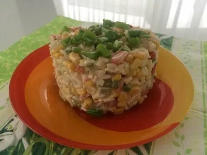 Салат с мясом кукурузой огурцом