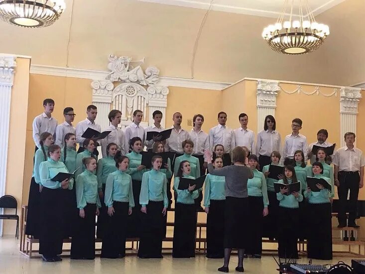 Муз училище иваново. Иваново музыкальный колледж. Ивановское музыкальное училище. Школа 9 иваново. Ивановское музыкальное училище.