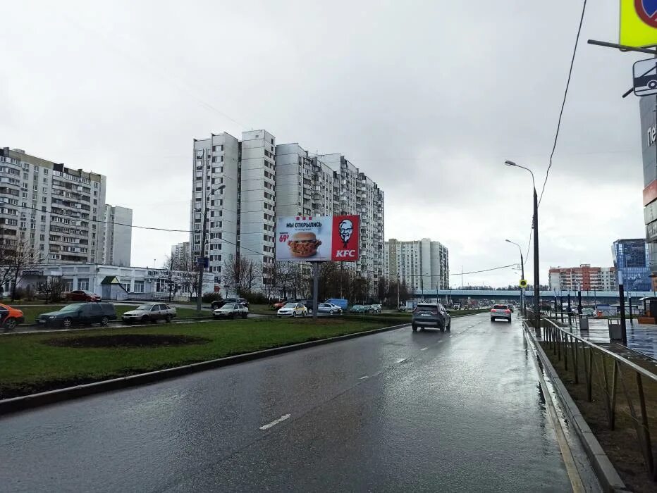 Напротив ц