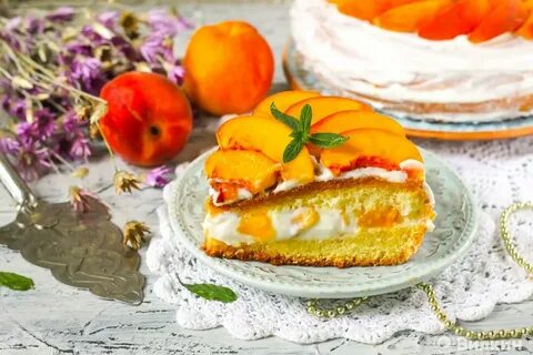 Сметана с персиками