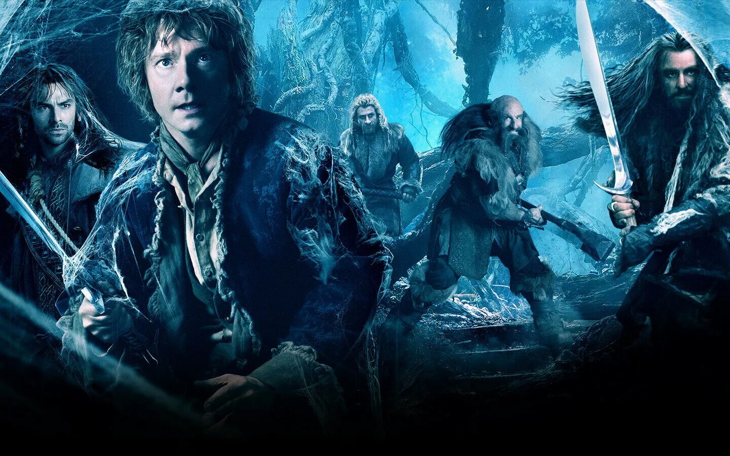 Хоббиты пустошь смауга 3. The Hobbit: the Desolation of Smaug. 2013 Постер. Хоббит Пустошь Смауга некромант. Хоббит Нежданное путешествие Пустошь Смауга. Властелин колец Хоббит Пустошь Смауга.