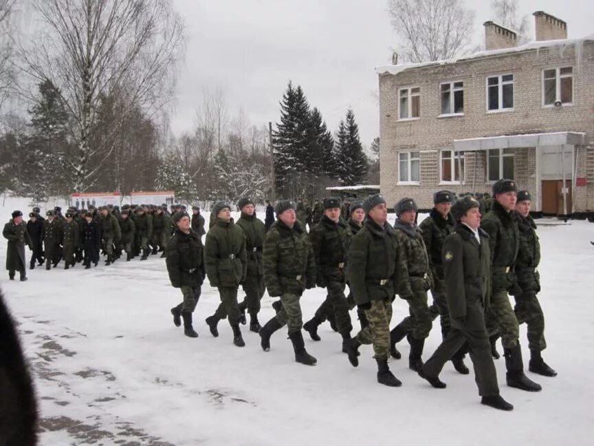 Слово плац. Валдай-4 военный городок. Валдай-3 военный городок войска Загорье. Валдай ВЧ 21467. В/Ч 45813 Валдай.