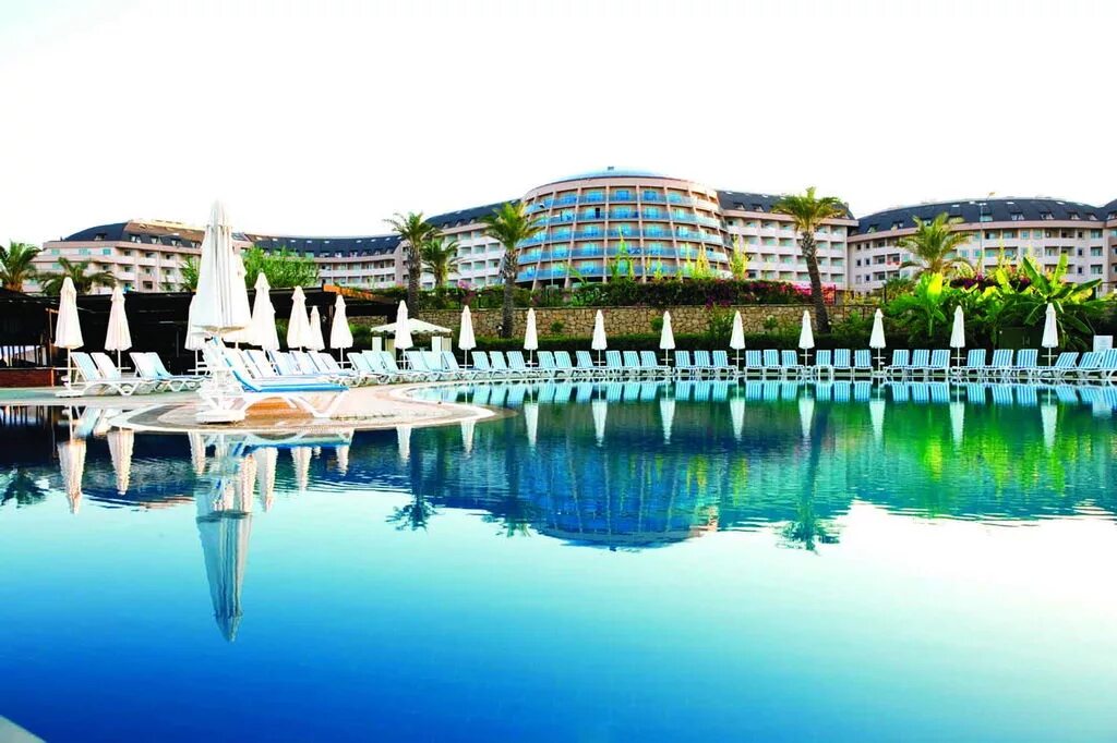 Long beach alanya. Лонг Бич Резорт Турция. Бич Резорт спа 5 Турция. Long Beach Resort Spa 5 Турция. Long Beach Resort Алания.