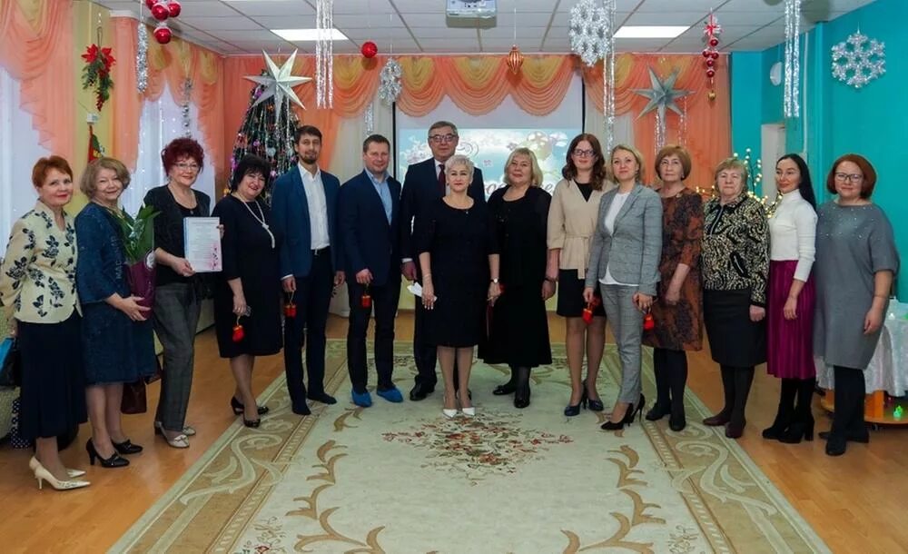 детский сад 3 гусь-хрустальный. заведующая 40 детского сада. заведующая 40 детского сада. коллектив воспитателей детского сада. заместитель заведующего детского сада.