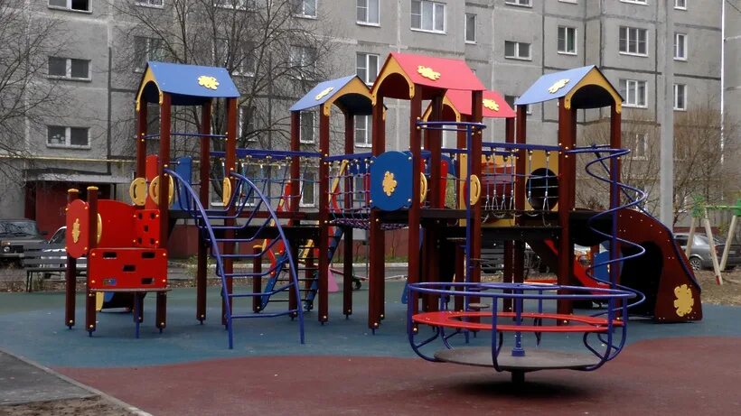 Life логотип. 4life. Современная детская площадка. Сити воскресенск. Life логотип.