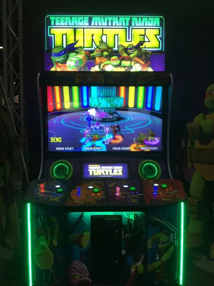 Tmnt arcade. TMNT Arcade game. Raw Thrills игровые автоматы. Черепашки ниндзя аркадный автомат. Игровой автомат Черепашки ниндзя.