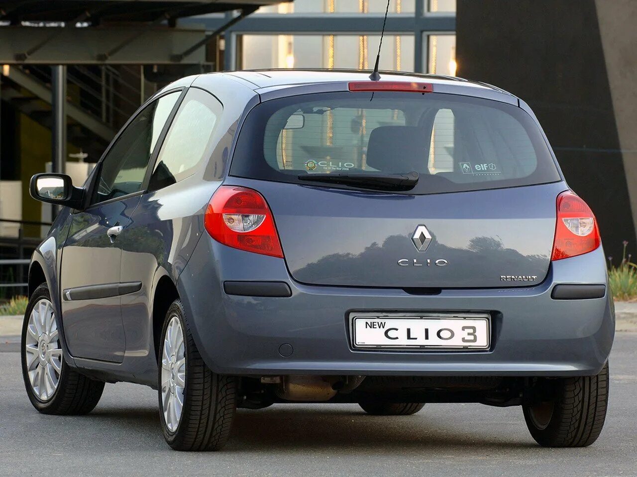 Продам renault. Renault Clio 3 2006. Рено Клио 2006. Рено Клио 2006г. Clio 3.0.