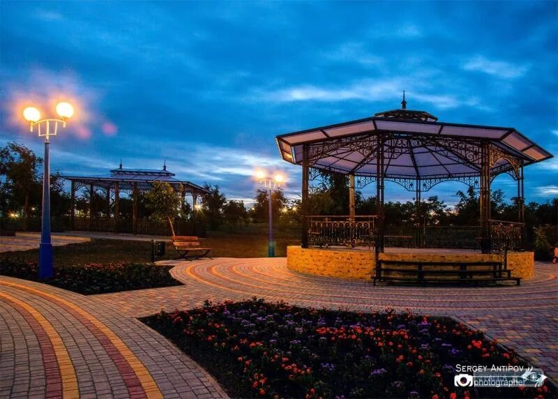 Город южный одесская область фото. Южный одесская. Одесса южный пгт. Южный одесская область вокзал. Южный одесская область.