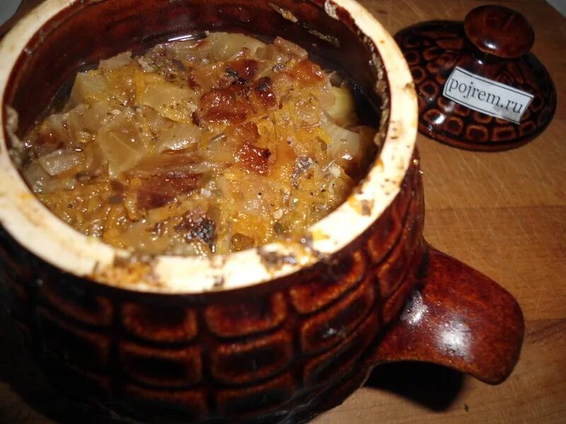 Свинина с грибами в горшочках рецепт