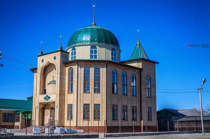 Соборная мечеть Черкесск. Черкесск мечеть КЧР. Республиканская Соборная мечеть КЧР. Центральная мечеть Черкесск.