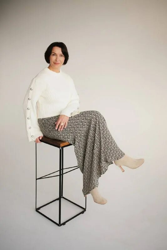 пальто klim женское купить. тронова бренд. Sportmax брюки палаццо молочные. платье uniqlo 2999 руб. пальто черное oversize zara.