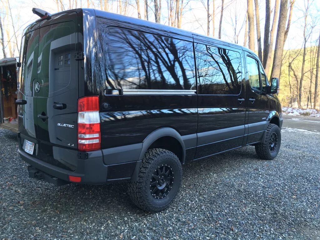Спринтер привод. Mercedes-benz sprinter 4wd. мерседес спринтер пассажирский 4х4. мерседес спринтер 4х4 2000. мерседес спринтер 2005 полный привод.