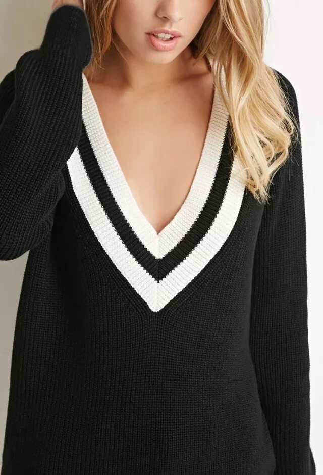 свитер с v образным вырезом женский. джемпер с глубоким вырезом. свитер с треугольным вырезом. свитер с глубоким v образным вырезом. кофта с глубоким вырезом.