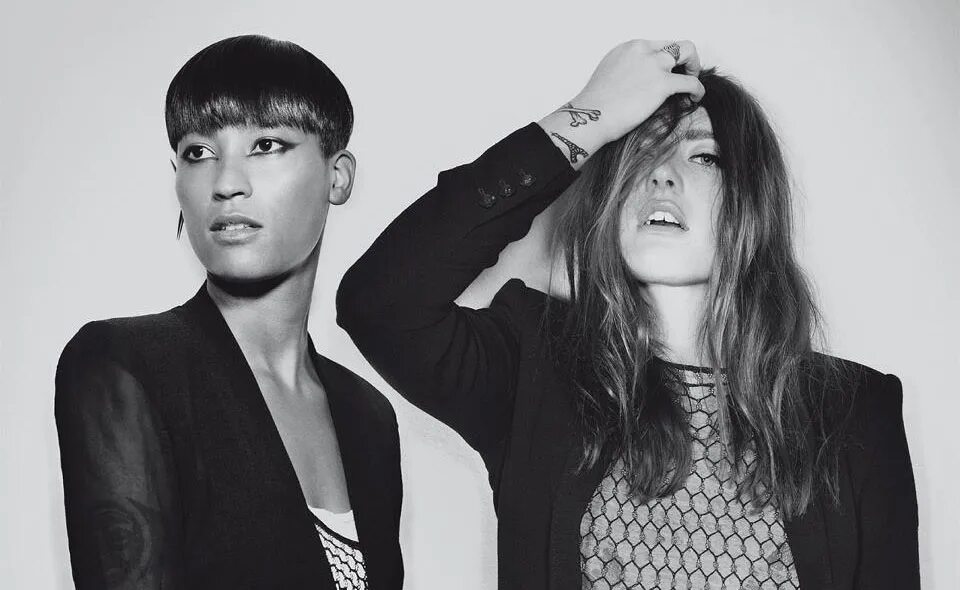 Icona Pop Charli XCX. Icona Pop i Love it. Песня i Love it icona Pop. Icona Pop feat. Charli XCX - I Love it.