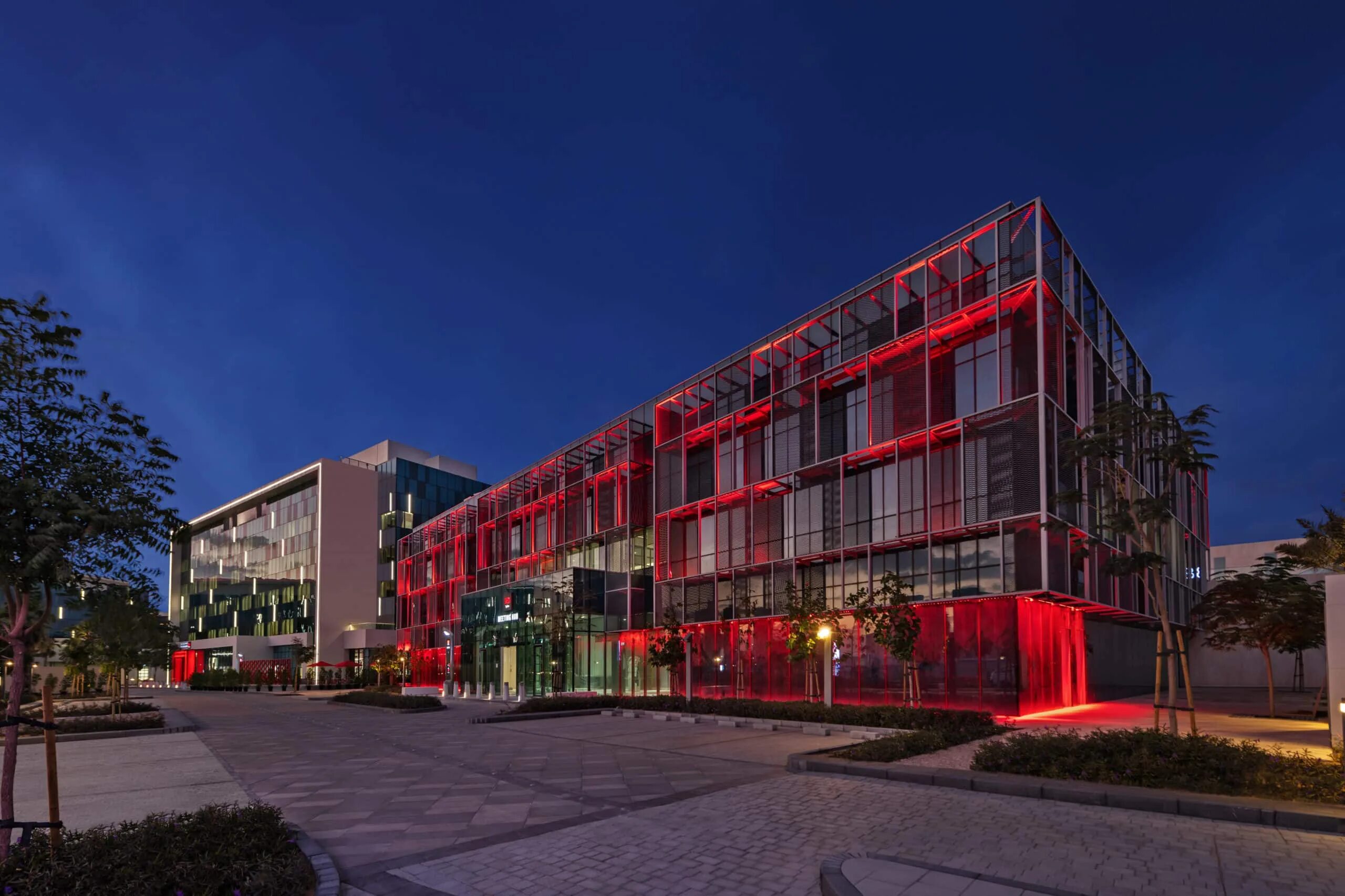 Radisson red