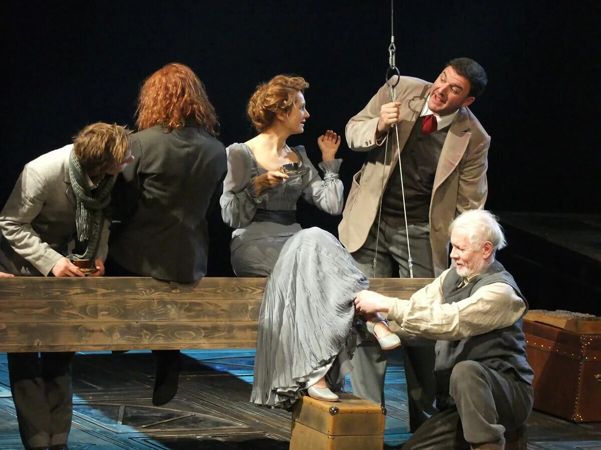 пьесы чехова в театре. рамт театр чехов гала. наумова театр чеховский фестиваль.