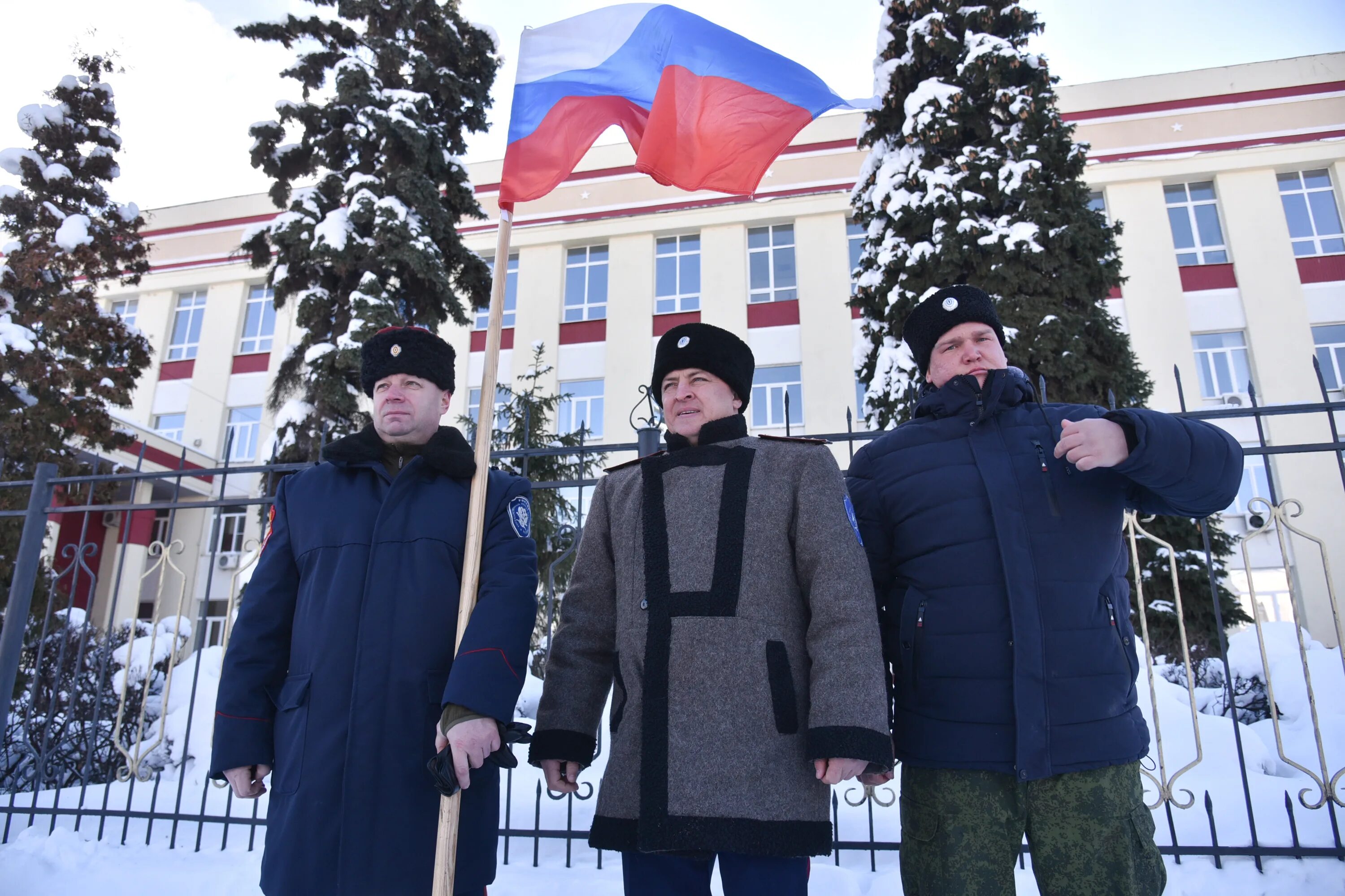 Новости воронежа за последние сутки. Казачья община. Автопробег Воронеж. Атаман Воронежской области Крячко. В поддержку Российской армии.