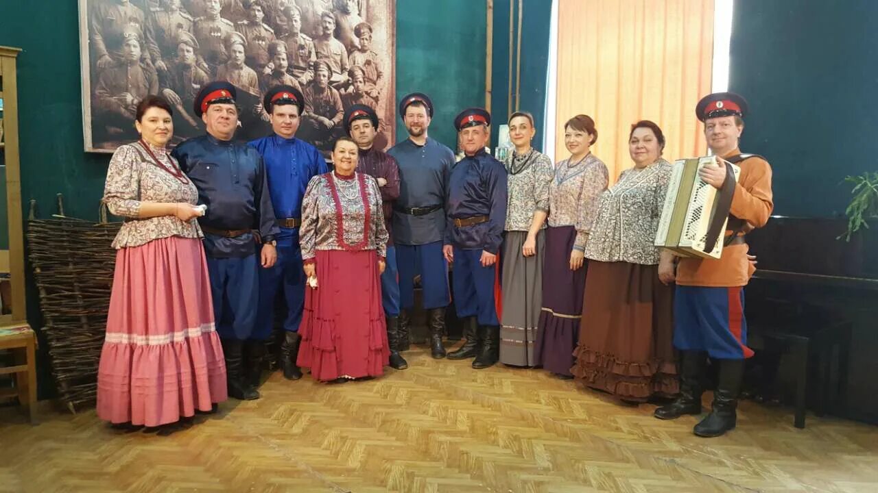 Казачий ансамбль станица. Станица ансамбль казачьей песни волгоград. Ансамбль казачьей песни волгоград. Куженок ансамбль казачьей песни. Ансамбль казачьей песни волгоград.