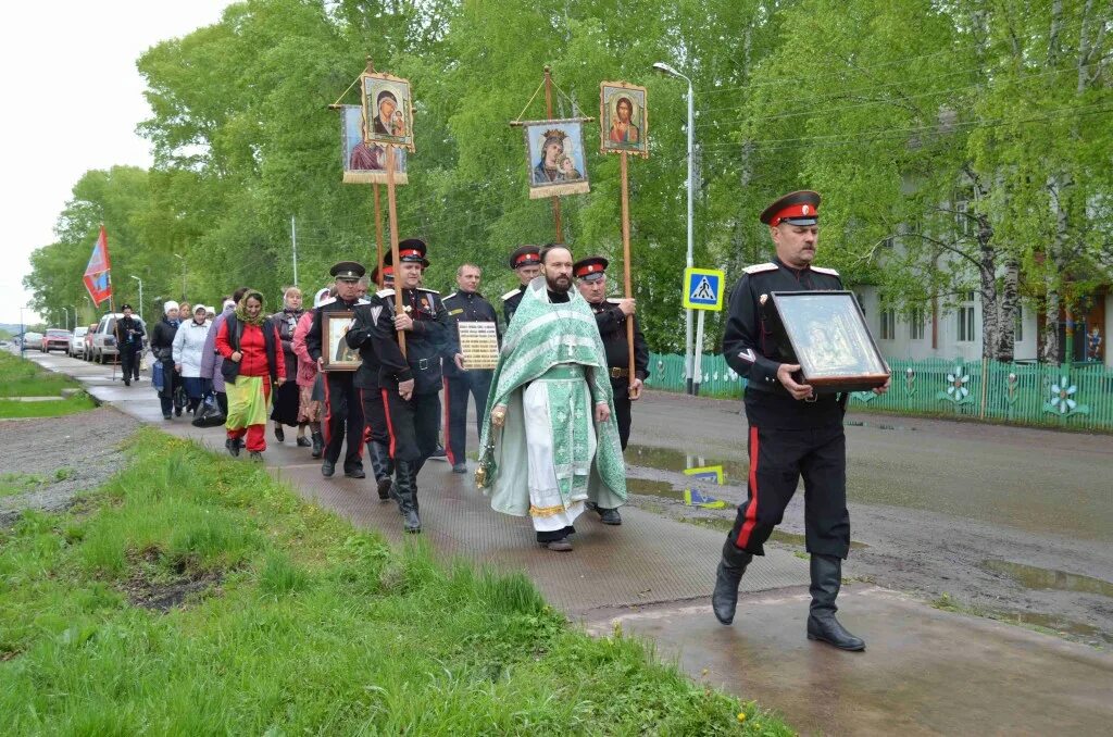 Саянский Рыбинский район. Пгт Саянский Красноярский. РП Саянский Рыбинский район. Сквер пгт Саянская Рыбинский район, Красноярского края.