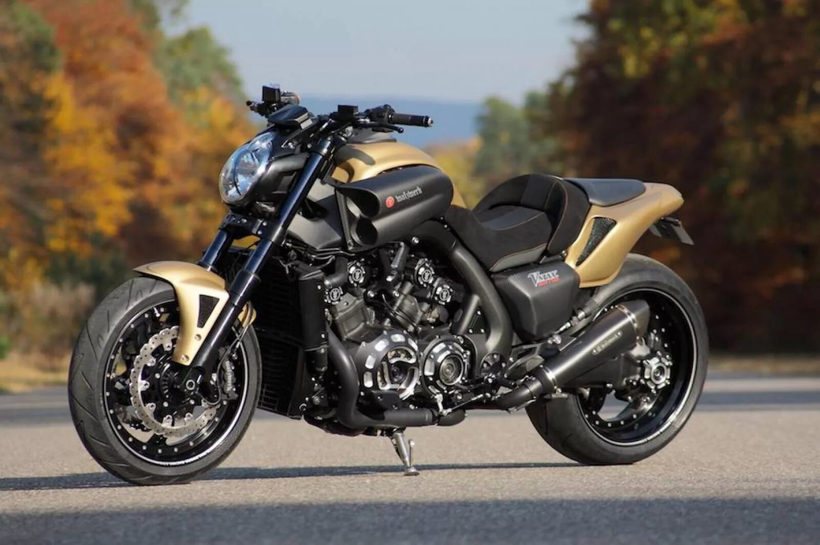 Дорожный байк. Yamaha v-Max. Мотоцикл Yamaha Vmax. Yamaha v Max 2012. Мотоцикл v Max Yamaha.