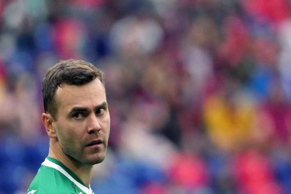 Акинфеев сборной. Акинфеев вратарь 2020. Акинфеев 2016. Акинфеев сборной. Акинфеев вратарь сборной.