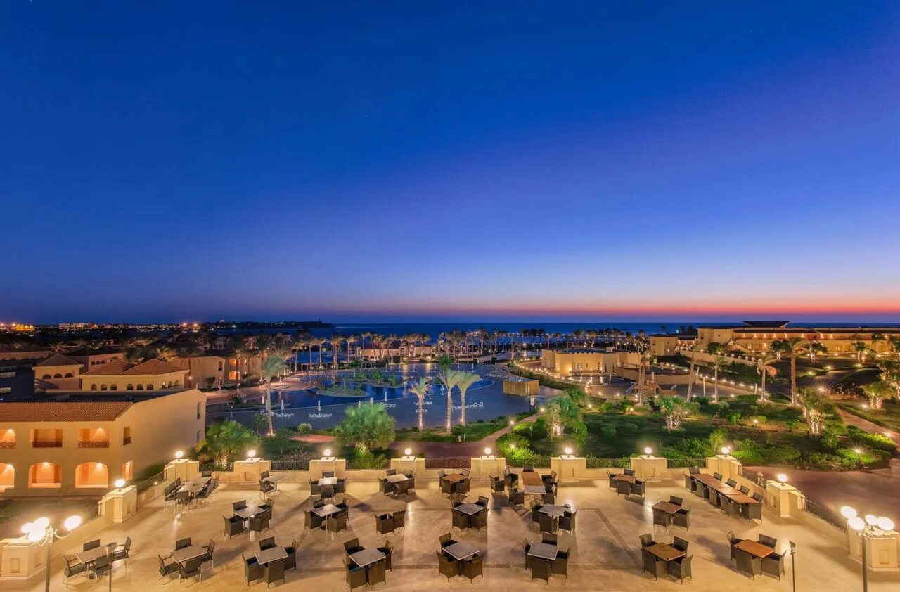 The v luxury resort 5 египет. Клеопатра лакшери хургада. отель клеопатра египет хургада. клеопатра лакшери резорт макади бей хургада. отель cleopatra luxury resort makadi bay 5 египет.
