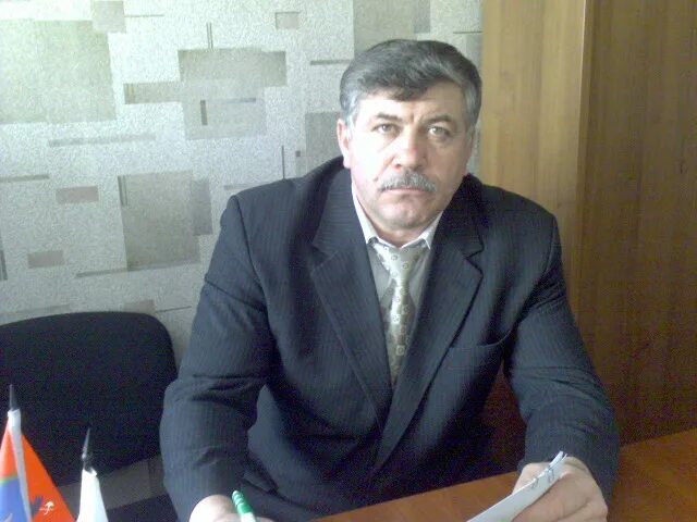 Глава поселения парабель томск. Сельские поселения руководитель. Глава бриаканского сельского поселения. Сысоев андрей владиславович савино. Агалатовское сельское поселение глава.