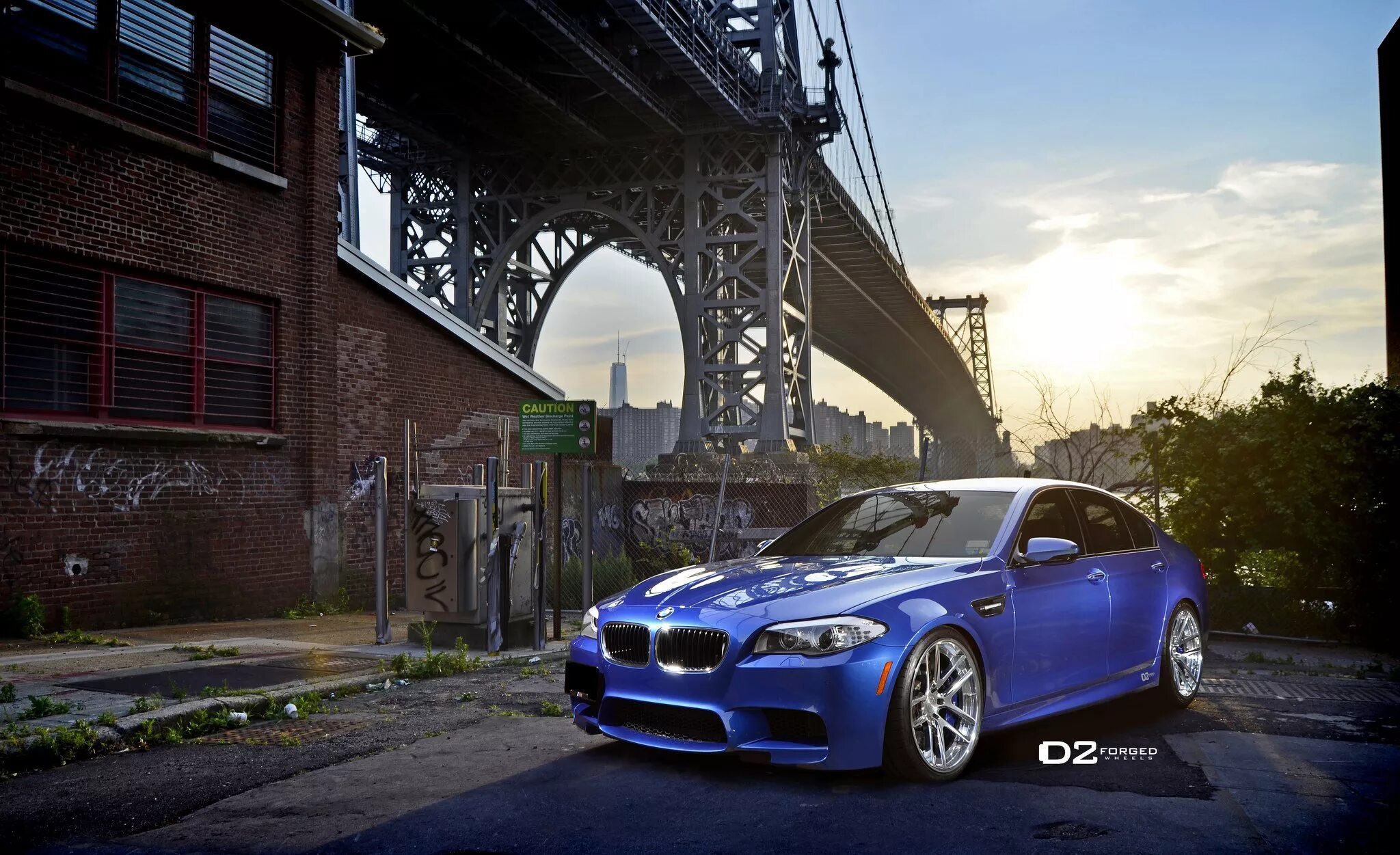 Живые обои м5. Car BMW m5. BMW m5 f10. BMW m5 f10 Blue.