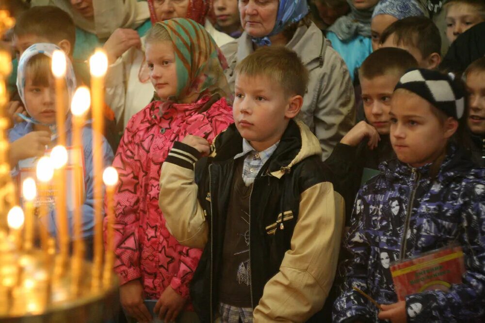 Молебен. Молебен для учащихся. Молебен на начало учебного года. Молебен перед учебным годом. Молебен перед первым сентября.