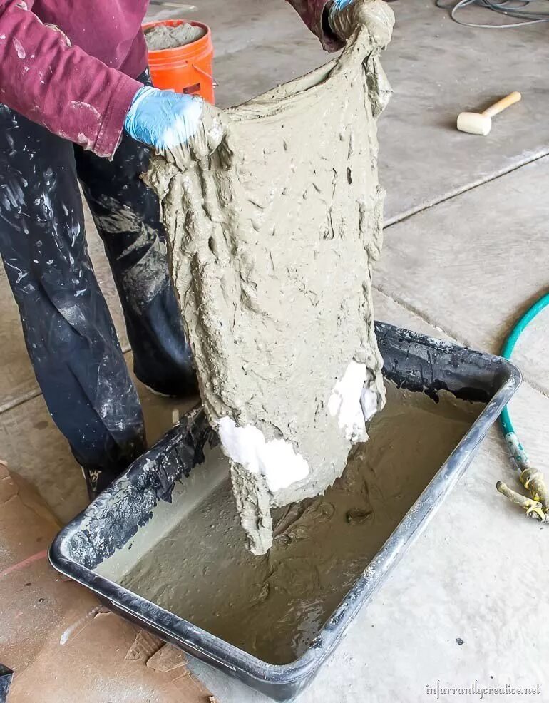 Торты облегчить цемент. Бетон из цемента м700. Изделия из цемента для сада. Поделки из бетона. Из бетона для сада.