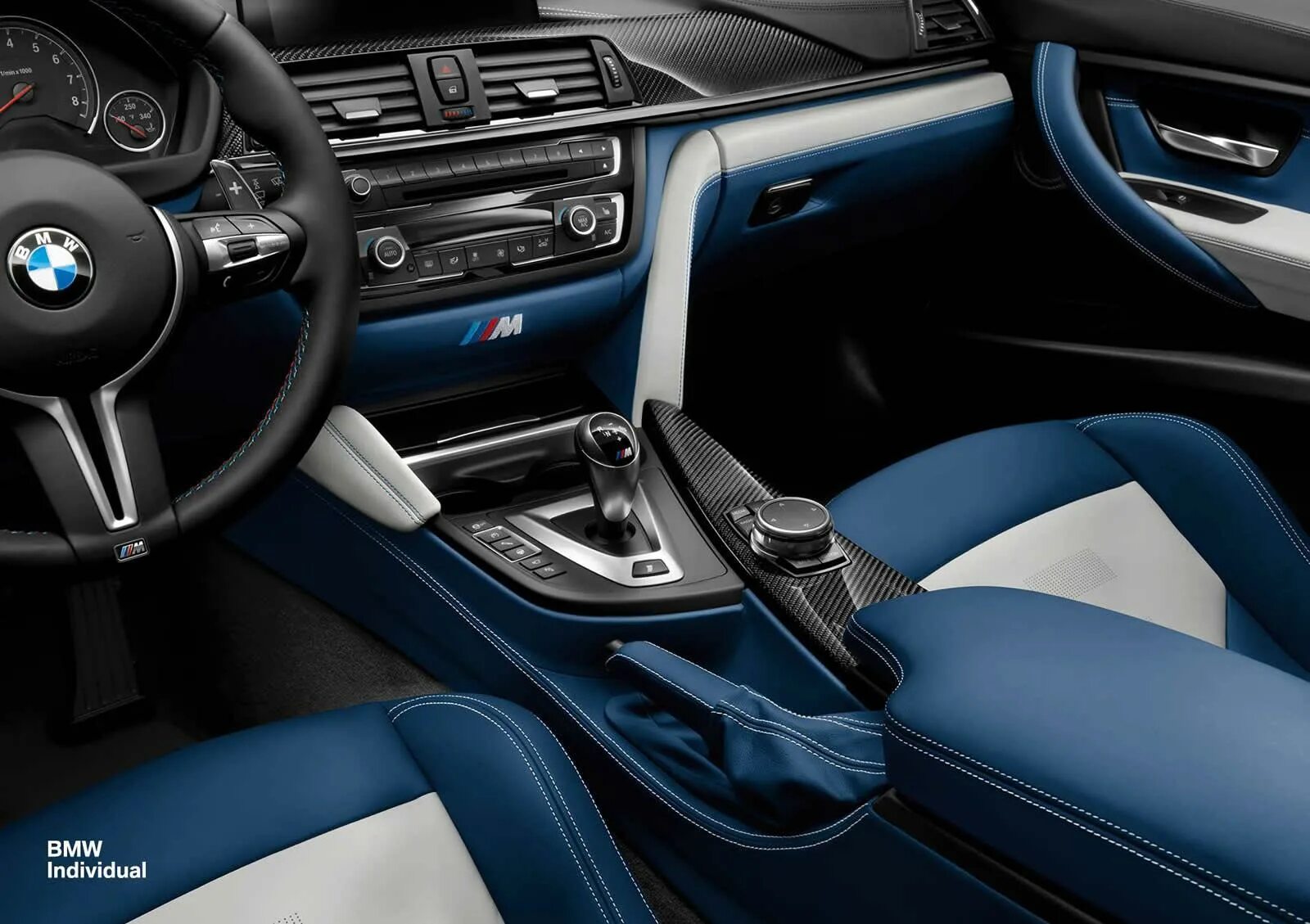 Куплю бмв автомат. BMW m3 f80 Interior. BMW m3 f80 individual. BMW m3 салон. BMW 3 individual.