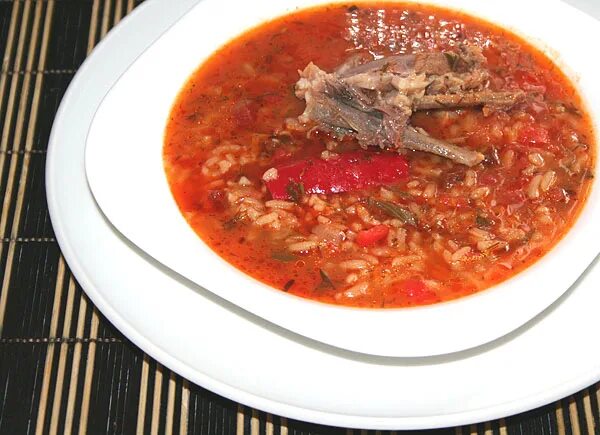 суп рисовый харчо. харчо с картошкой. суп харчо острый. харчо из свинины пошагово. харчо из свинины пошагово.