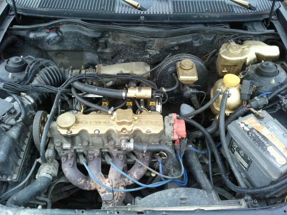 Порядок работы цилиндров опель. Опель монтерей 6vd1 затяжка шатунов. 0 136 лошадей. Порядок работы цилиндров опель. 8 третий цилиндр.