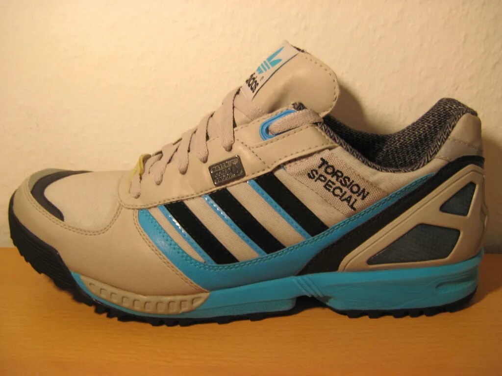 Адидас 90 х купить оригинал. Adidas Torsion кроссовки 1990. Adidas Torsion 1992. Adidas Torsion 1988. Adidas Torsion 1990 оригинал.