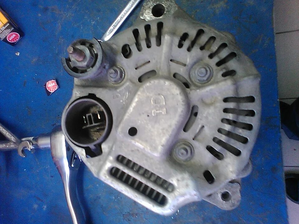 Генератор toyota camry 2. Генератор toyota camry 2. Тойота камри проминент генератор. Генератор камри 30. Генератор камри.