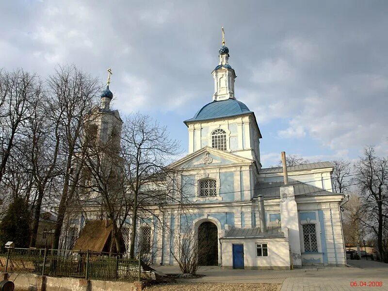 Panorama: Pokrovsky khram, orthodox church, Russia, selo Perkhushkovo, Mozhaysko