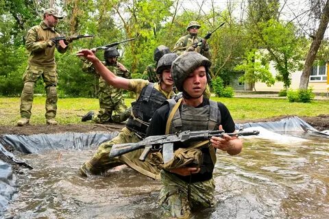 14 мая заканчивается военное положение