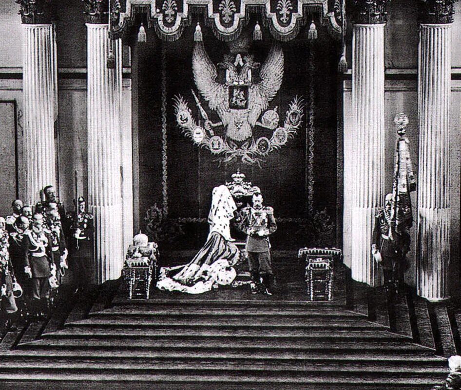 Дворец царей и великих князей. Тронный зал императора Николая 2. Коронация Николая 2.