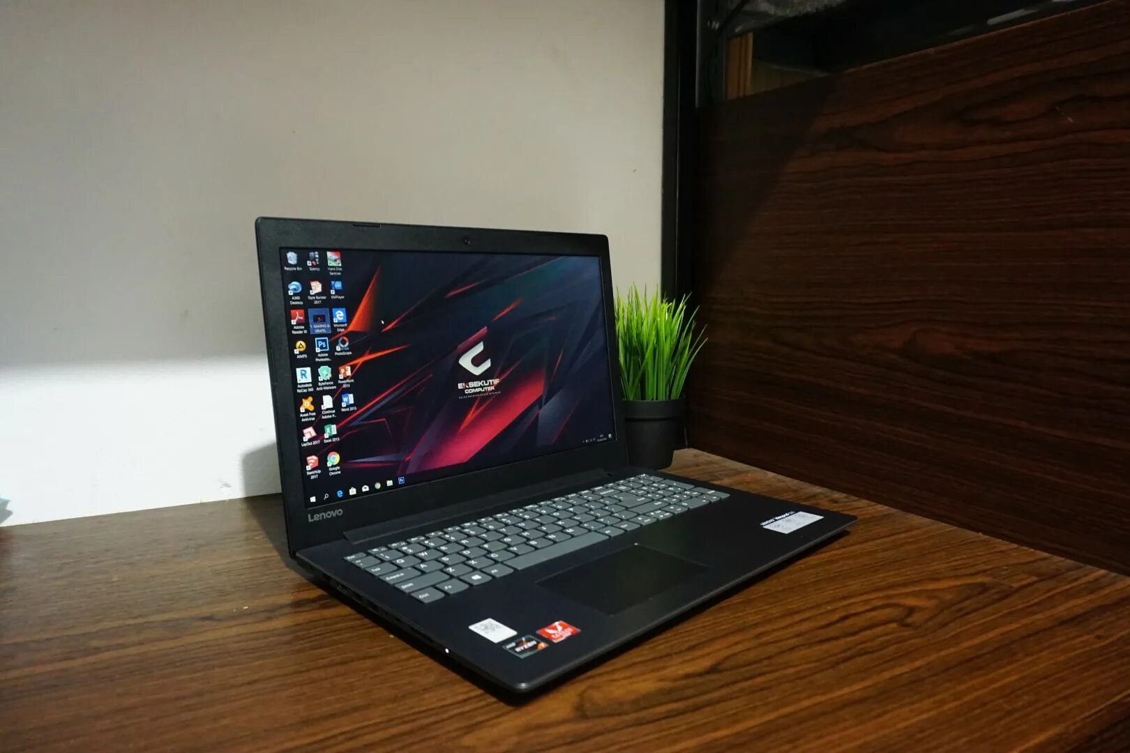 Lenovo ideapad 3 amd ryzen 5