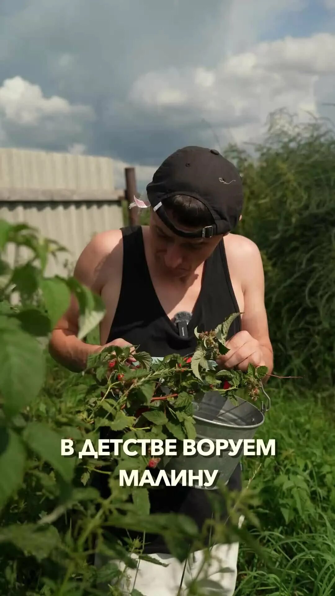 Ворует мама. Грифер украл 200 000 рублей у мамы. Ворует мама. Ворует мама. Ворует мама.