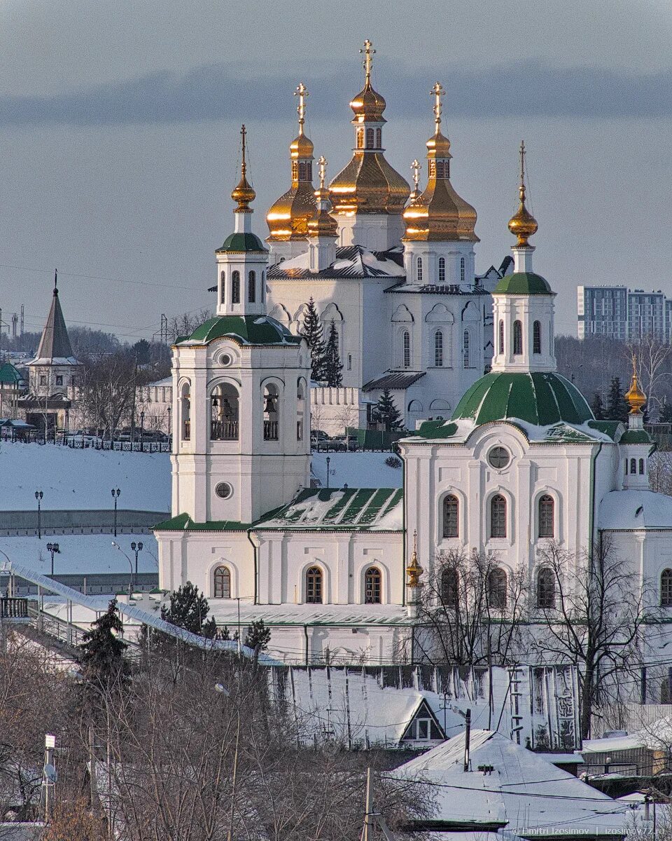 церковь на набережной тюмень. храм вознесения господня тюмень. вознесенско-георгиевская церковь тюмень. вознесенско-георгиевский храм тюмень. вознесенский храм тюмень.