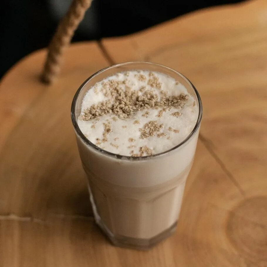 кофейный напиток раф. раф цитрус. раф кава это. раф кава это. ванильный раф кофе.