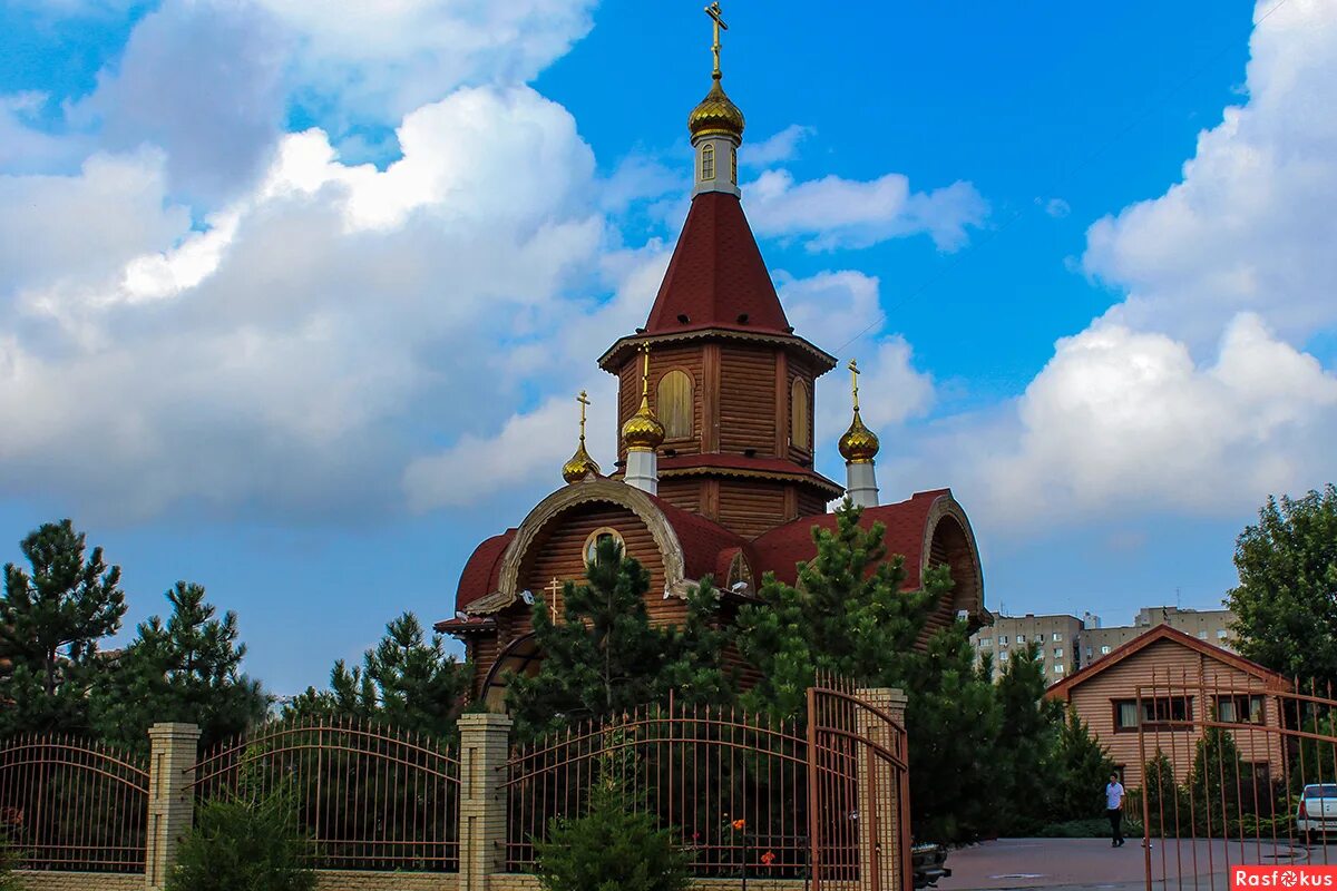 храм иоанна воина ростов-на-дону 339 стрелковой дивизии. храм иоанна воина ростов-на-дону. храм георгия победоносца стрелковой дивизии. храм иоанна воина ростов. церковь георгия победоносца ростов-на-дону 339 стрелковой.
