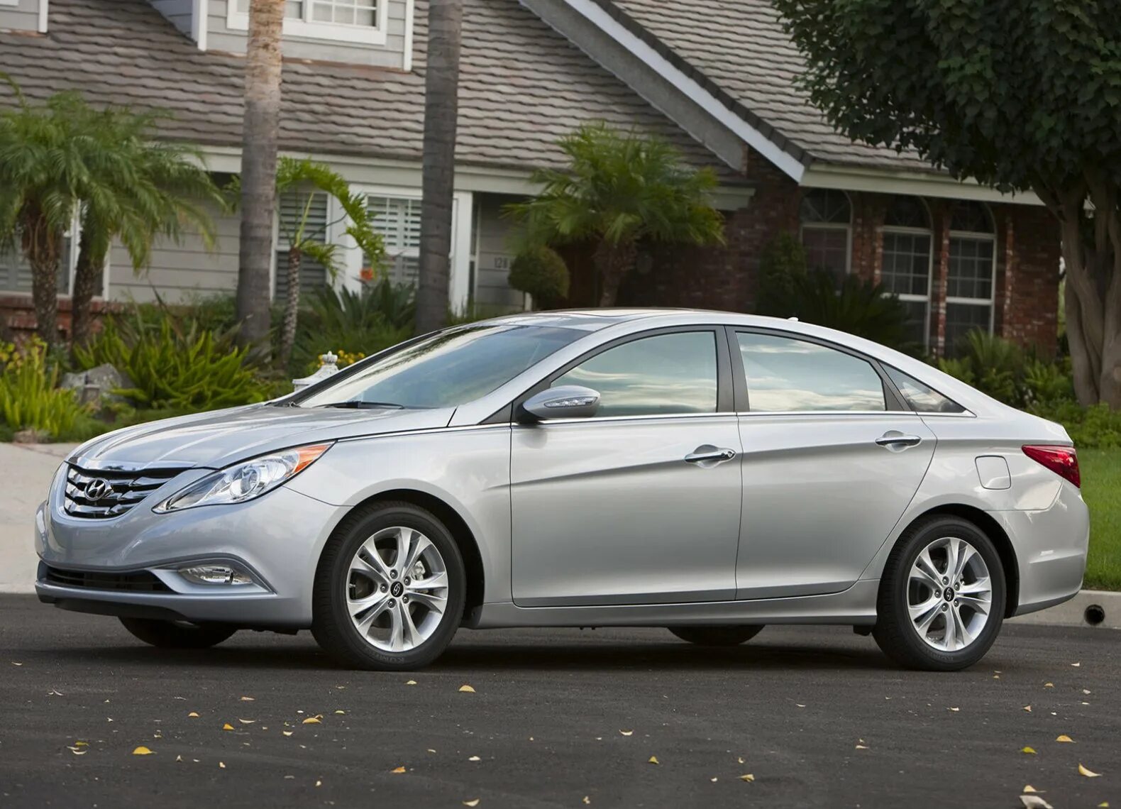 Hyundai sonata. Hyundai Sonata 2012. Hyundai Sonata 2011. Hyundai Sonata 2010. Hyundai Sonata 2010-2011.