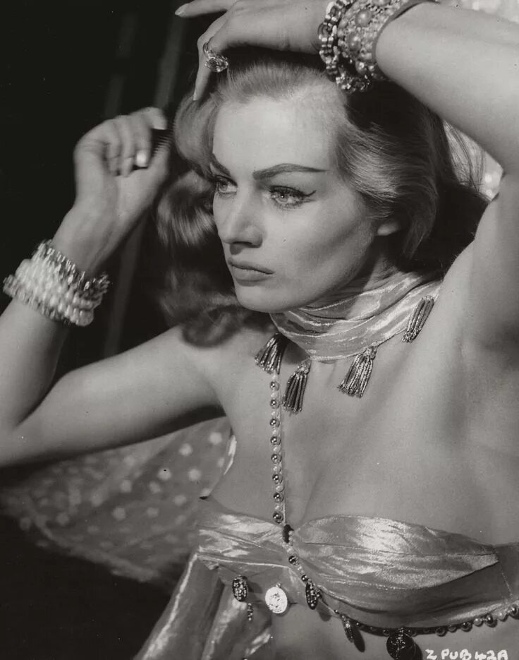 Anita ekberg. Anita marianne ekberg. Бетти экберг. Anita ekberg фото. Anita ekberg.