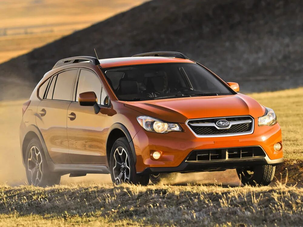 ксенон лампа субару xv 2012. фишка ближнего света subaru xv. габаритные лампочки subaru xv. лампа дхо пежо 3008. лампы субару xv.
