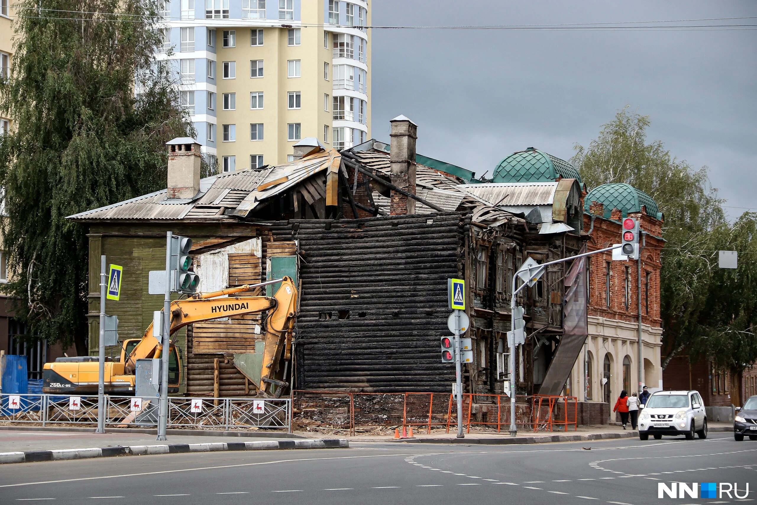 Снесут дом в калининграде. Снесли частный дом в новосибирске. Хрущевки сносят. Самострой россия. Почему снесли дом.
